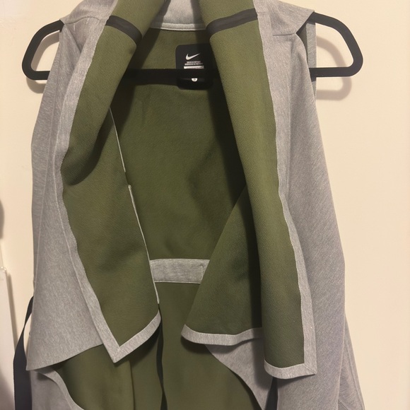 Nikelab x Jfs training vest/cape - Picture 3 of 4